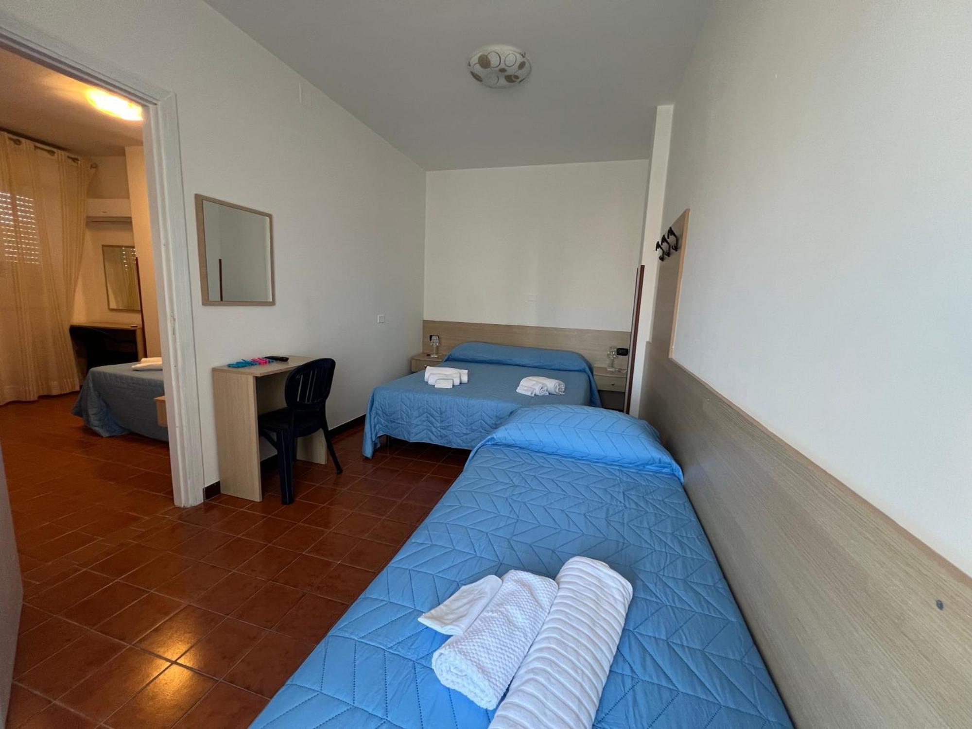 Albergo Florida Capo Rizzuto Exterior photo